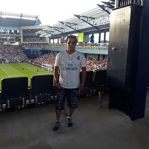 Meet your Posher, Carlitos e lopez